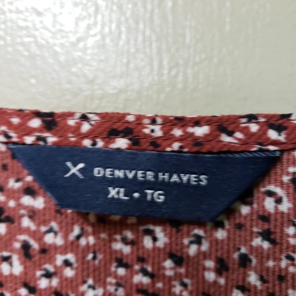 Denver Hayes Button Down Burgundy and White Cap Sleeve Blouse - Picture 5 of 5